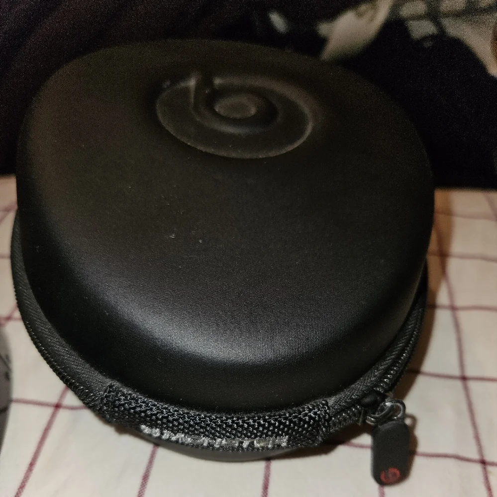 Beats - Picture 5 of 5